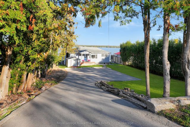 832 Cedar Glen Road, Kawartha Lakes