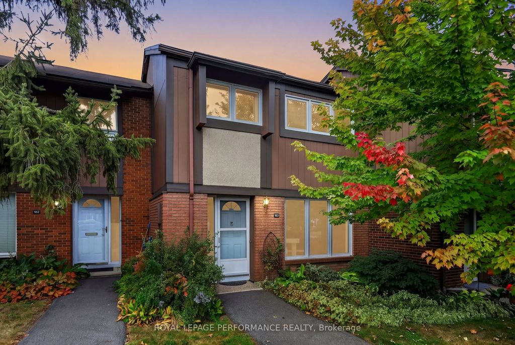 2111 Montreal Road 183, Beacon Hill North - South and Area