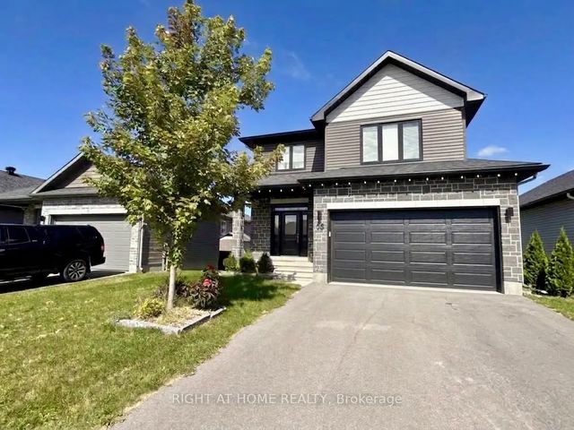 35 Douglas Brown Way, Arnprior