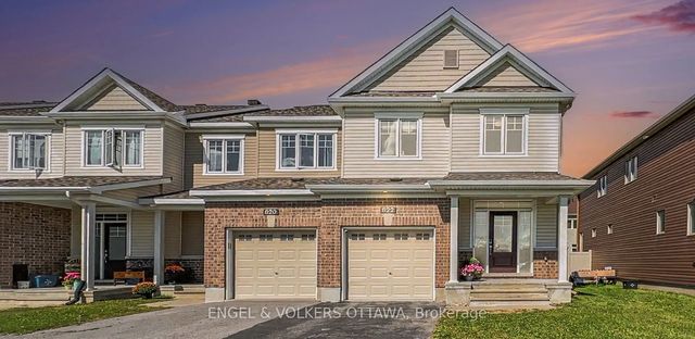 822 Clarity Avenue, Barrhaven