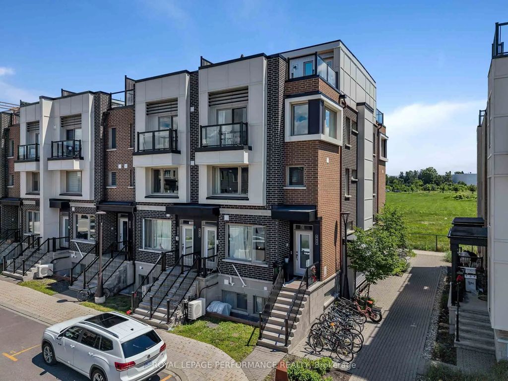 547 Ozawa Private, Manor Park - Cardinal Glen and Area