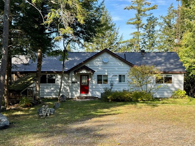7 Baby Lake Road, Seguin
