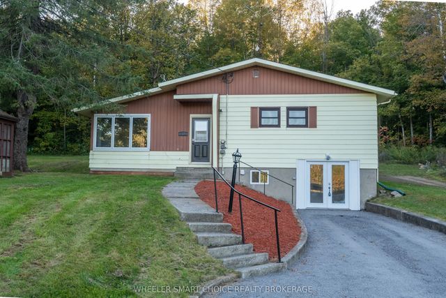 4344 138 Highway, South Stormont