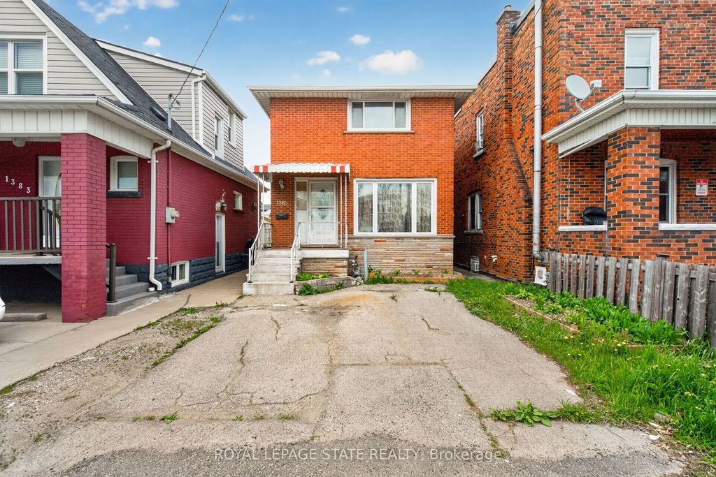 1385 Barton Street E, Hamilton