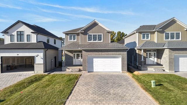 215 Greene Street, South Huron