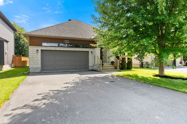 6 Brickyard Drive, Russell