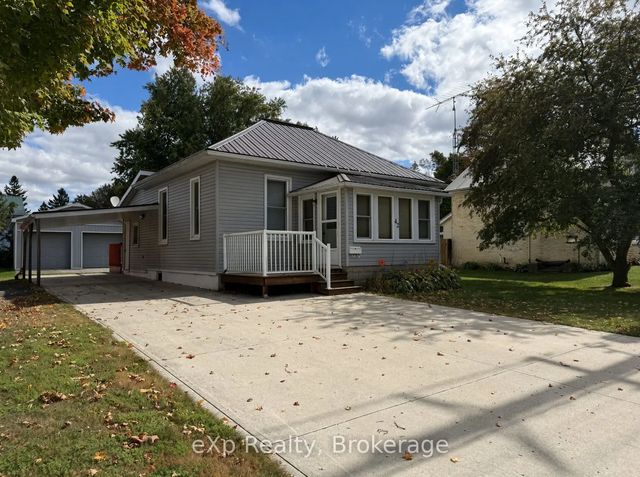 42 Clarinda Street S, South Bruce