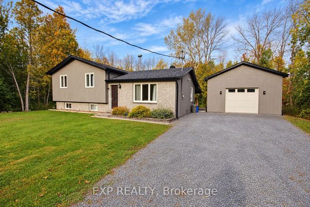 4655 Northfield Road, South Stormont