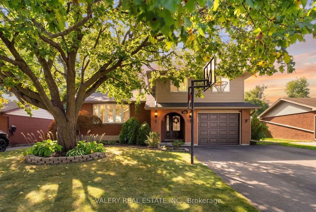 276 Maurice Street, Wilmot