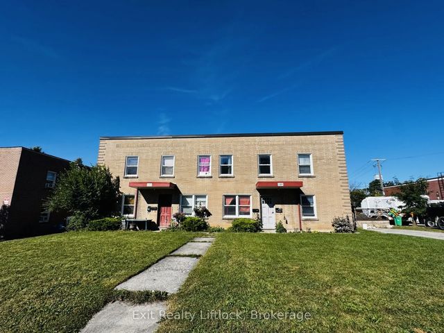 1283-1285 Clonsilla Avenue, Peterborough