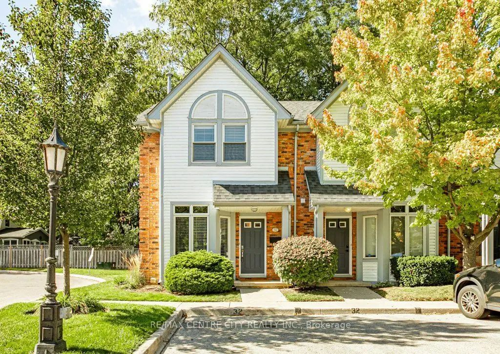1415 Commissioners Road W 32, London South