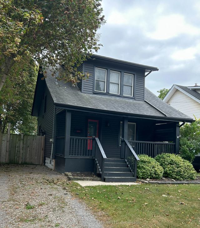 305 Phipps Street S, Fort Erie