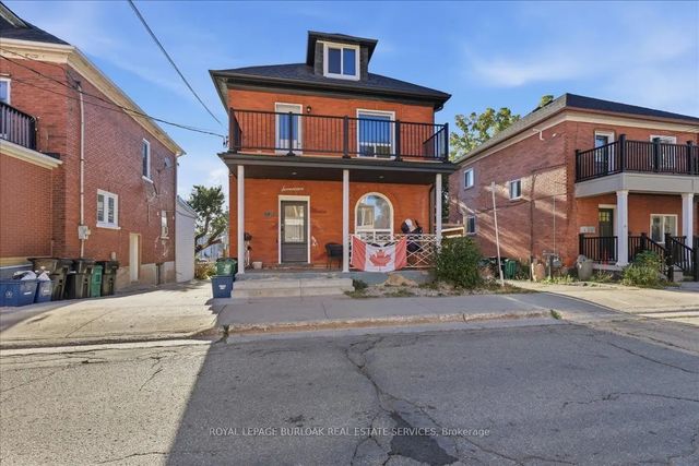 17 Eby Street S Lower, Kitchener