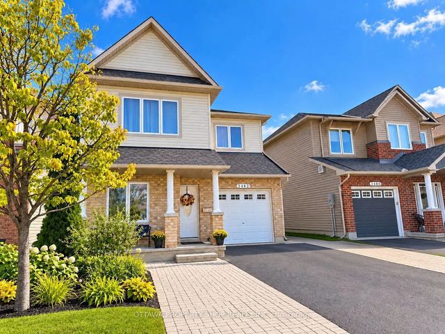 2482 Esprit Drive, Orleans - Cumberland and Area