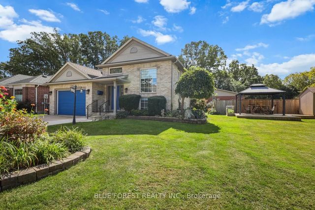 10 Symphony Court, Central Elgin