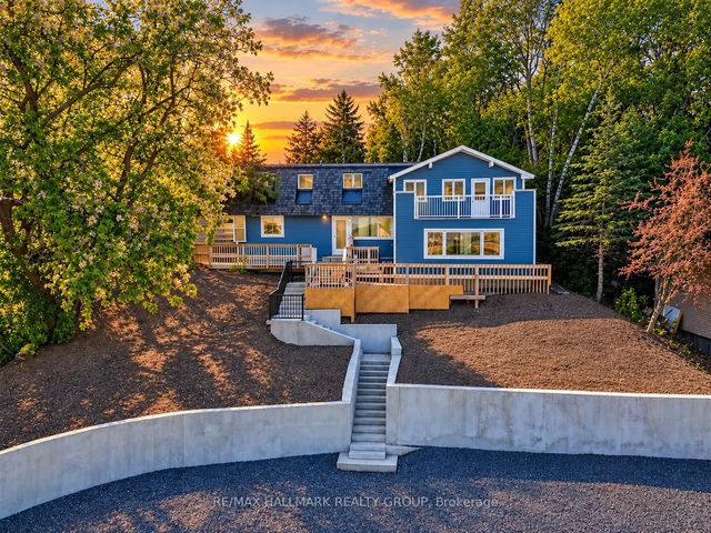 3674 St. Joseph Boulevard, Orleans - Cumberland and Area