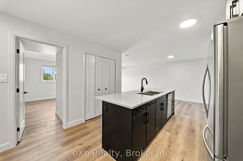 10 Hillside Meadow Drive 204, Quinte West