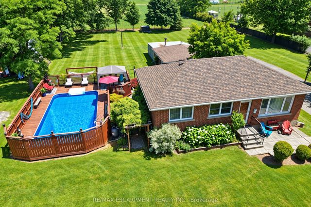 1065 Woodburn Road, Hamilton