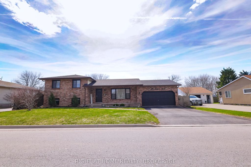 7698 Mulhern Street, Niagara Falls
