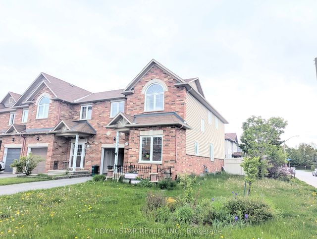 531 Fordell Avenue, Kanata