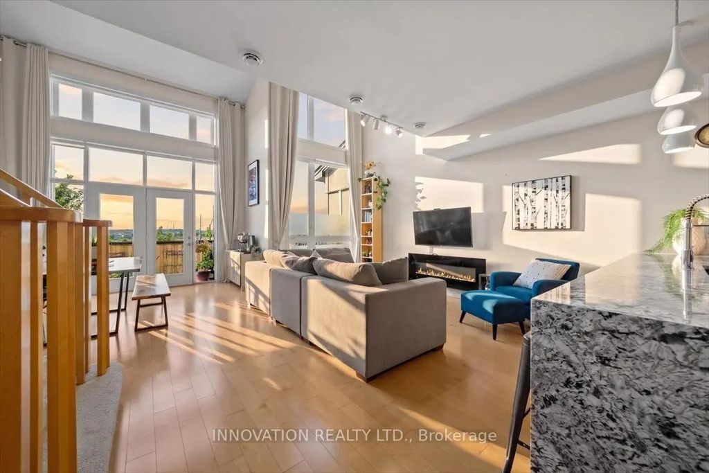 606 Brian Good Avenue, Blossom Park - Airport and Area