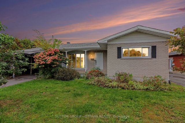 678 Rejane Crescent, Hawkesbury