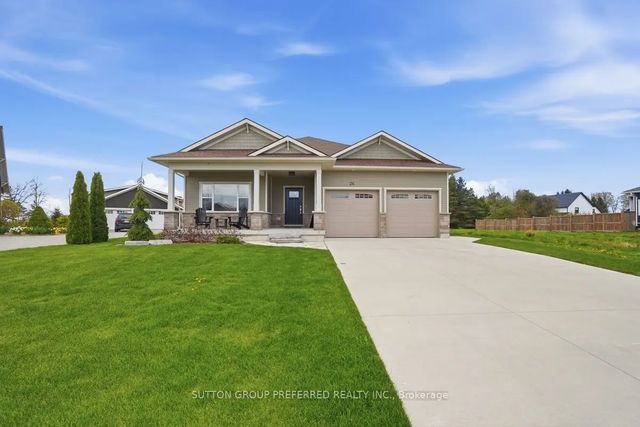 26 Thimbleweed Drive, Bluewater