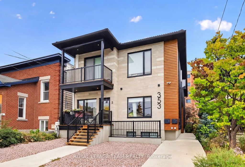 353 Wilmont Avenue 2, Carlingwood - Westboro and Area