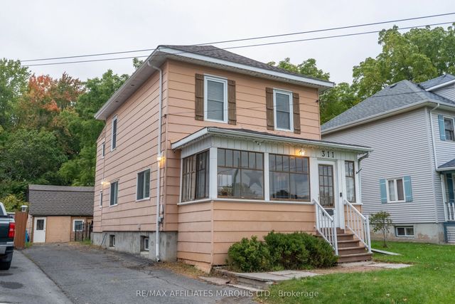 311 Fourth Street W, Cornwall
