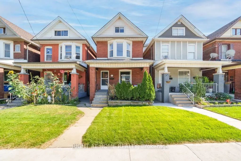 36 Sherman Avenue N, Hamilton