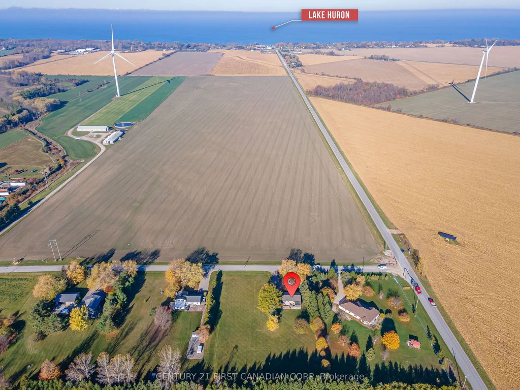70986 B Line, Lambton Shores