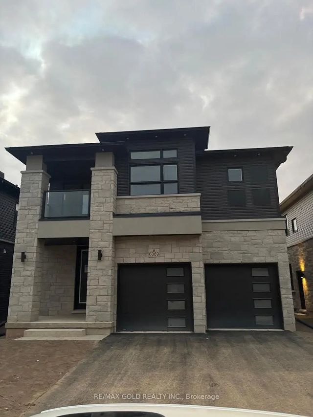 6369 Sunshine Common, Niagara Falls