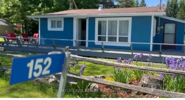 152 Twelve O'clock Point Road, Quinte West
