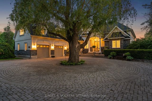 6197 Ottawa Street, Stittsville - Munster - Richmond