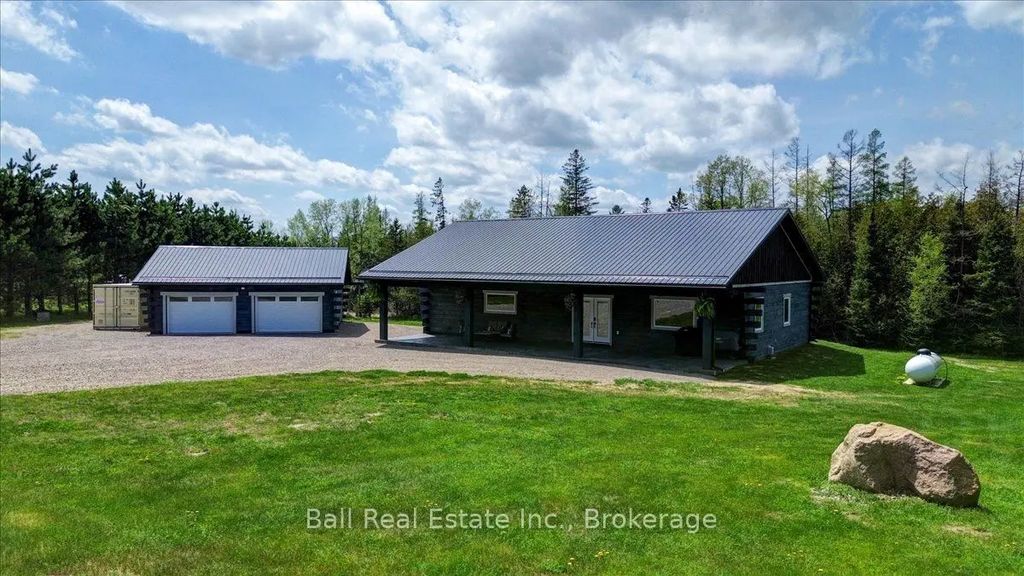 414 Pine View Ridge Road, Tudor and Cashel