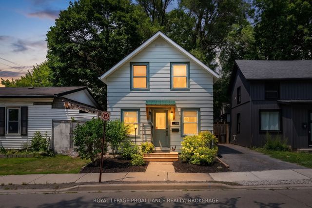 114 North Street N, Gananoque