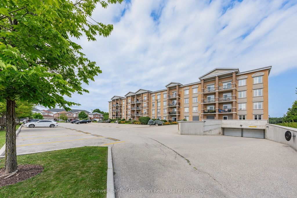 2 Colonial Drive 311, Guelph