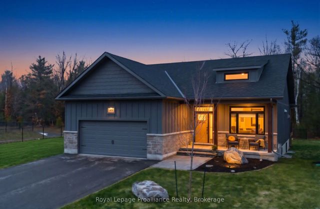 48 Deerview Drive, Quinte West