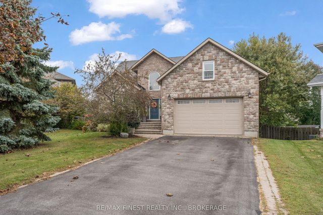 141 Benjamin Court, Loyalist