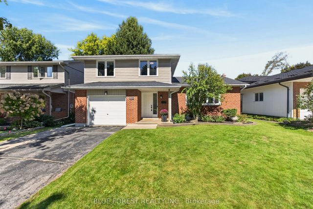 32 Meadowview Road, London South