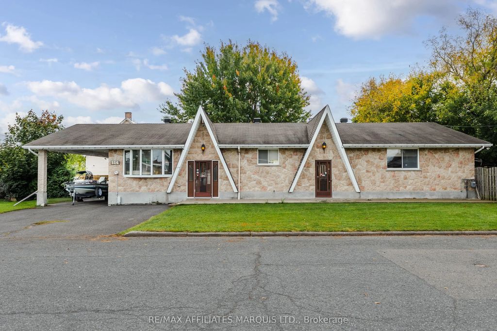 114 St George Street W, North Glengarry