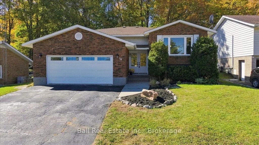 16 Maple Street, Bancroft