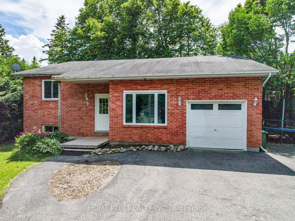 2 Caribou Avenue, Stittsville - Munster - Richmond