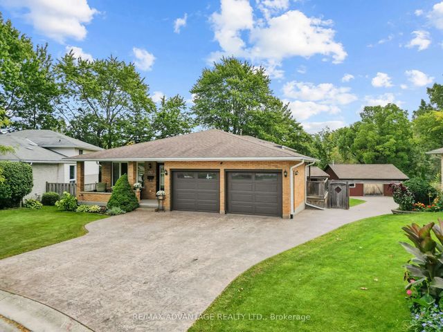 43 Lynngate Grove, London South