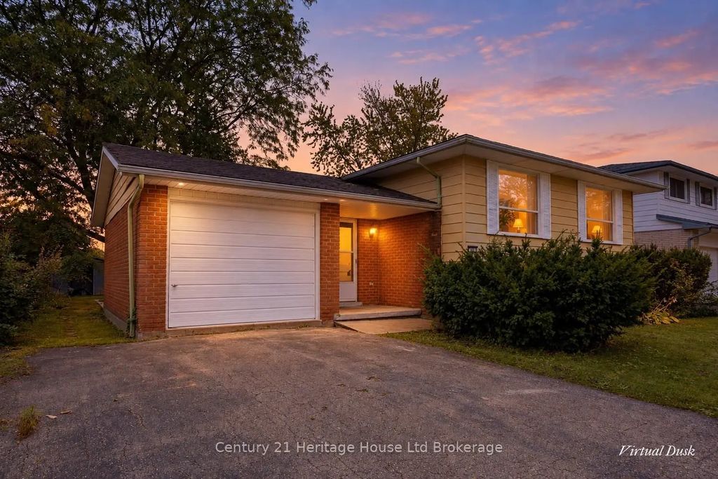 111 Briarhill Drive, Stratford