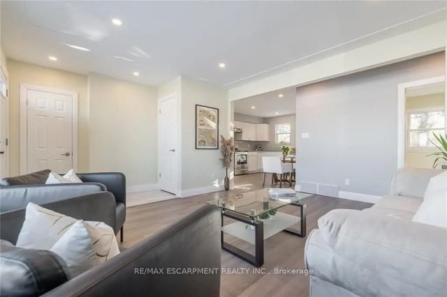 58 Sandalwood Avenue, Hamilton
