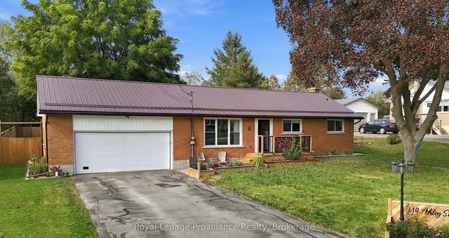 619 Ashley Street, Belleville
