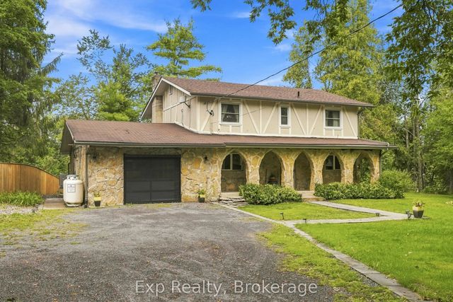 587 Scuttlehole Road, Belleville