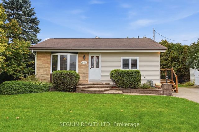 662 Rejane Crescent, Hawkesbury