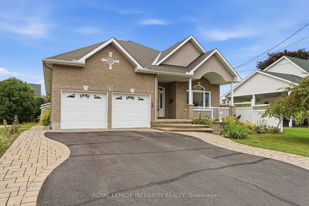 888 Hiawatha Park Road, Orleans - Convent Glen and Area